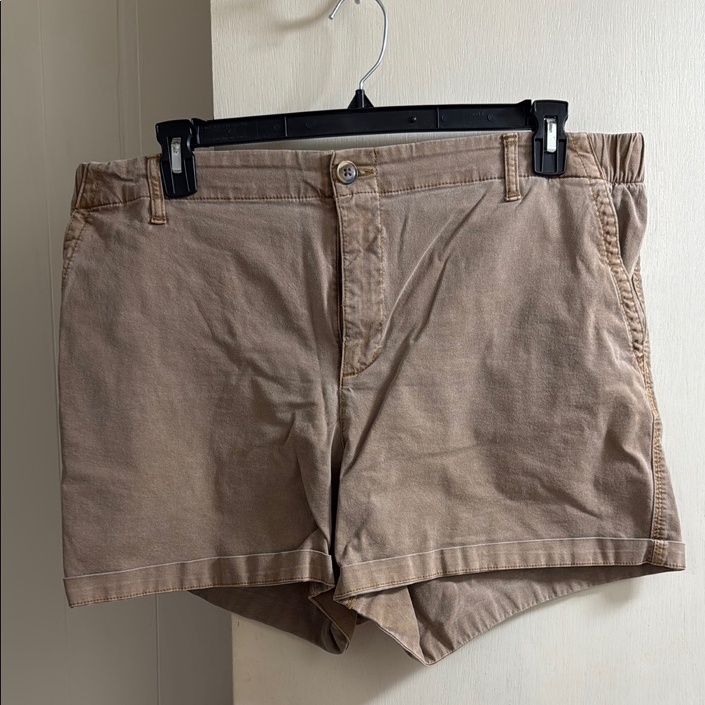 Old Navy Casual Tan Shorts